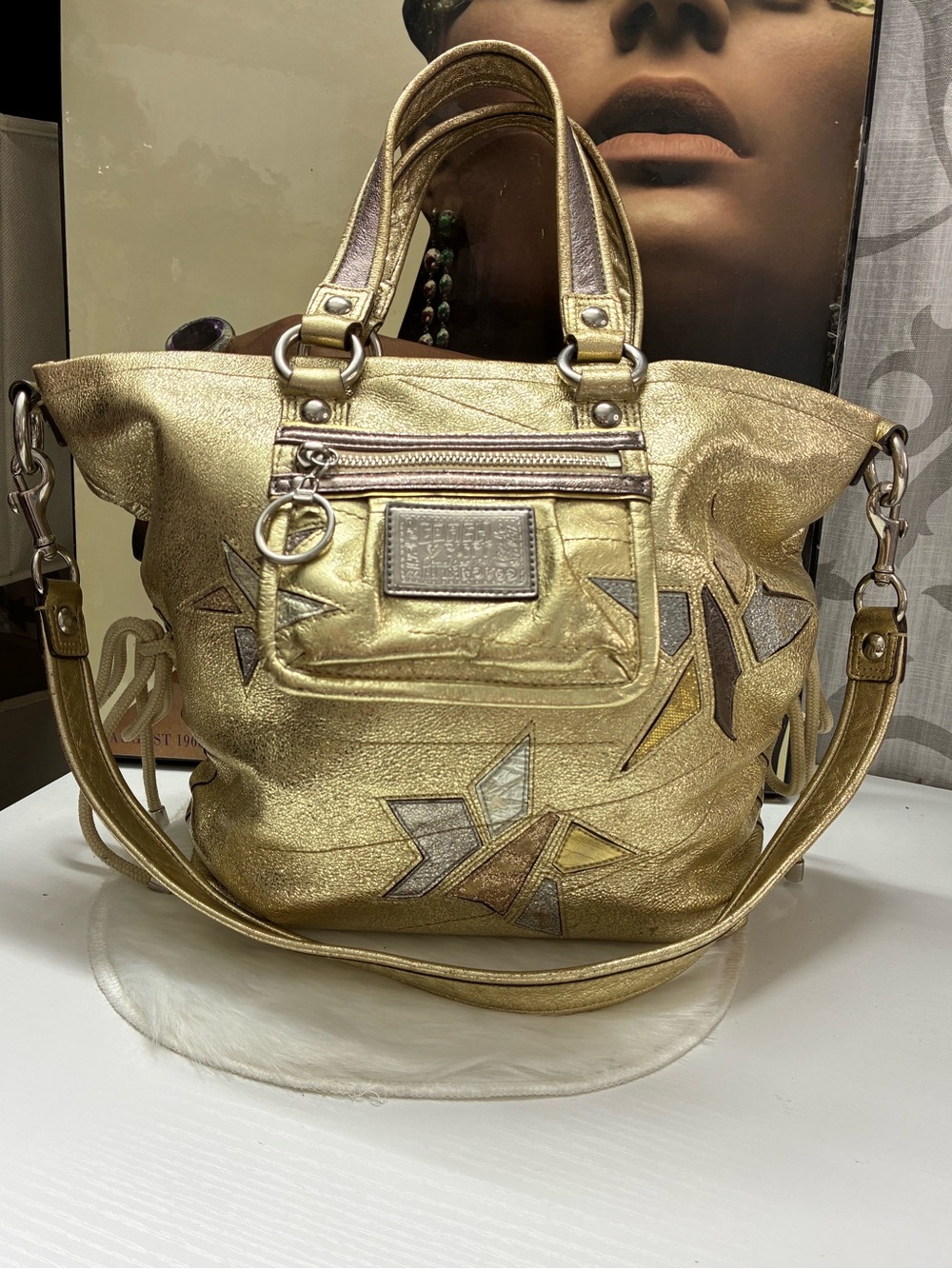 Coach poppy gold metallic star spotlight